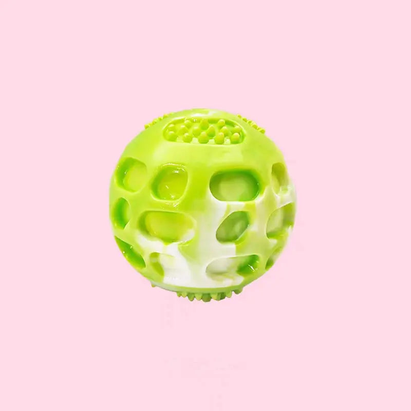 Pet dog toys are sturdy and durable, can alleviate teething discomfort, and are suitable for use during outdoor training. WoodchuckTech