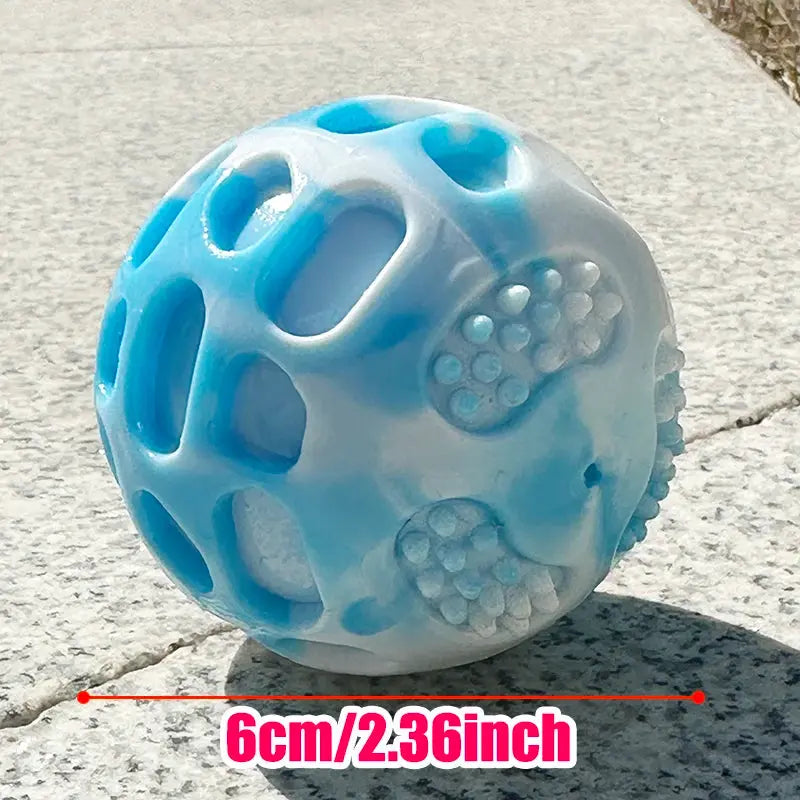 Pet dog toys are sturdy and durable, can alleviate teething discomfort, and are suitable for use during outdoor training. WoodchuckTech